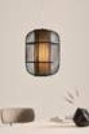 ALBERTA taklampa Svart